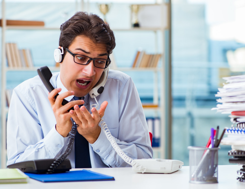 Bad Customer Support? Time to Break the Deal with Your UCaaS Provider